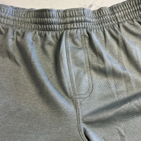 🌺3/$15 Nike grey comfy shorts - Picture 4 of 10